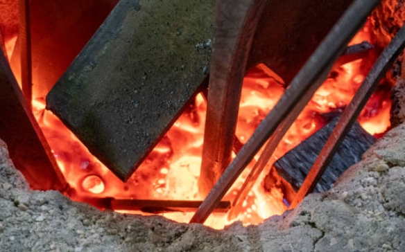 How the Industrial Nickel Melting Process Really Works?